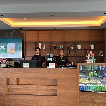 Weekend Hotel Sari Yidda Exterior foto