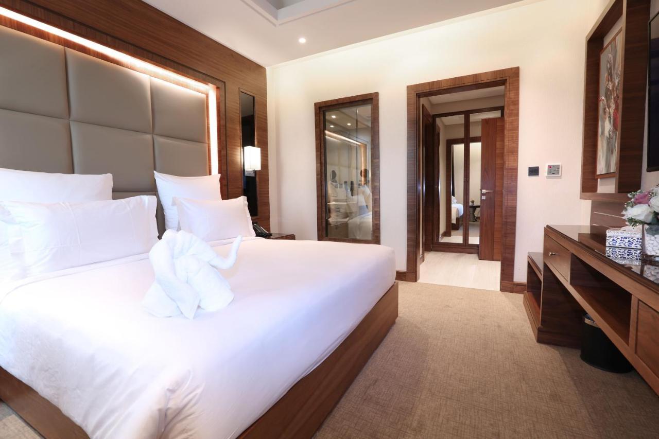 Weekend Hotel Sari Yidda Exterior foto