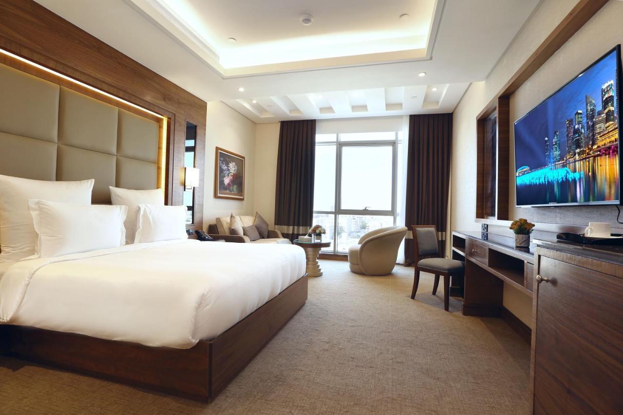 Weekend Hotel Sari Yidda Exterior foto